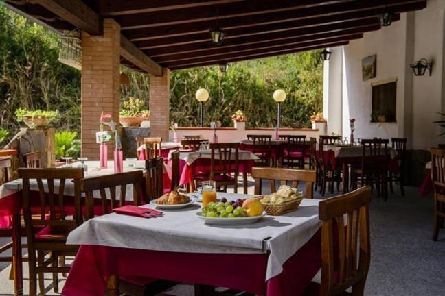 Bed and Breakfast Il Ruscello San Severino Exterior foto