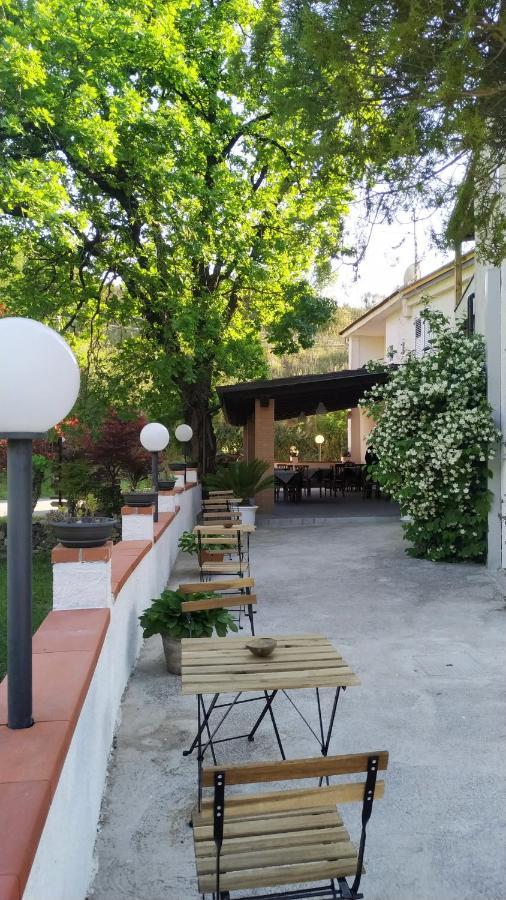 Bed and Breakfast Il Ruscello San Severino Exterior foto